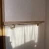 栗の木　八角形の手摺り　横使い　真鍮金具付き　ちょうなはつり仕上げ　60cm〜120cm - 画像 (3)