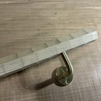 栗の木　六角形の手摺り　L字型真鍮金具付き　横使い　ちょうなはつり仕上げ　60cm〜120cm