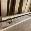 タモの木　八角形の手摺り　L字型真鍮金具付き　ちょうなはつり仕上げ　60cm〜120cm - 画像 (11)