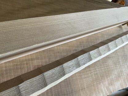 タモの木　六角形の手摺り　L字型真鍮金具付き　横使い　ちょうなはつり(名栗)仕上げ　60cm〜120cm - 画像 (6)