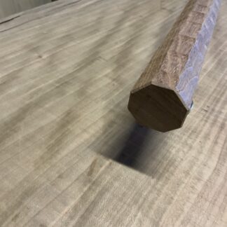 ケンポナシ　八角形　ちょうなはつり(名栗)仕上げの手摺り　長さ80cm